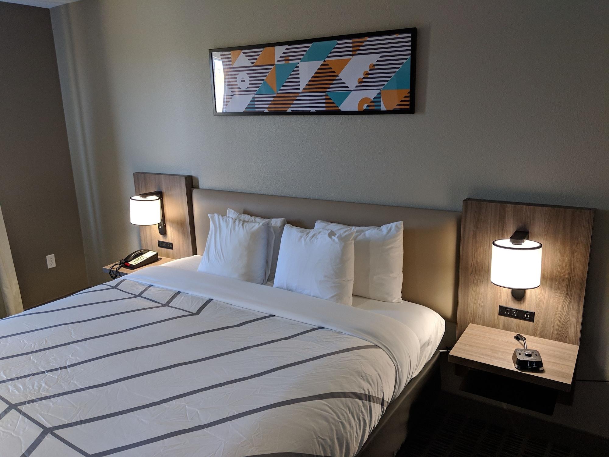 La Quinta By Wyndham Montgomery Extérieur photo