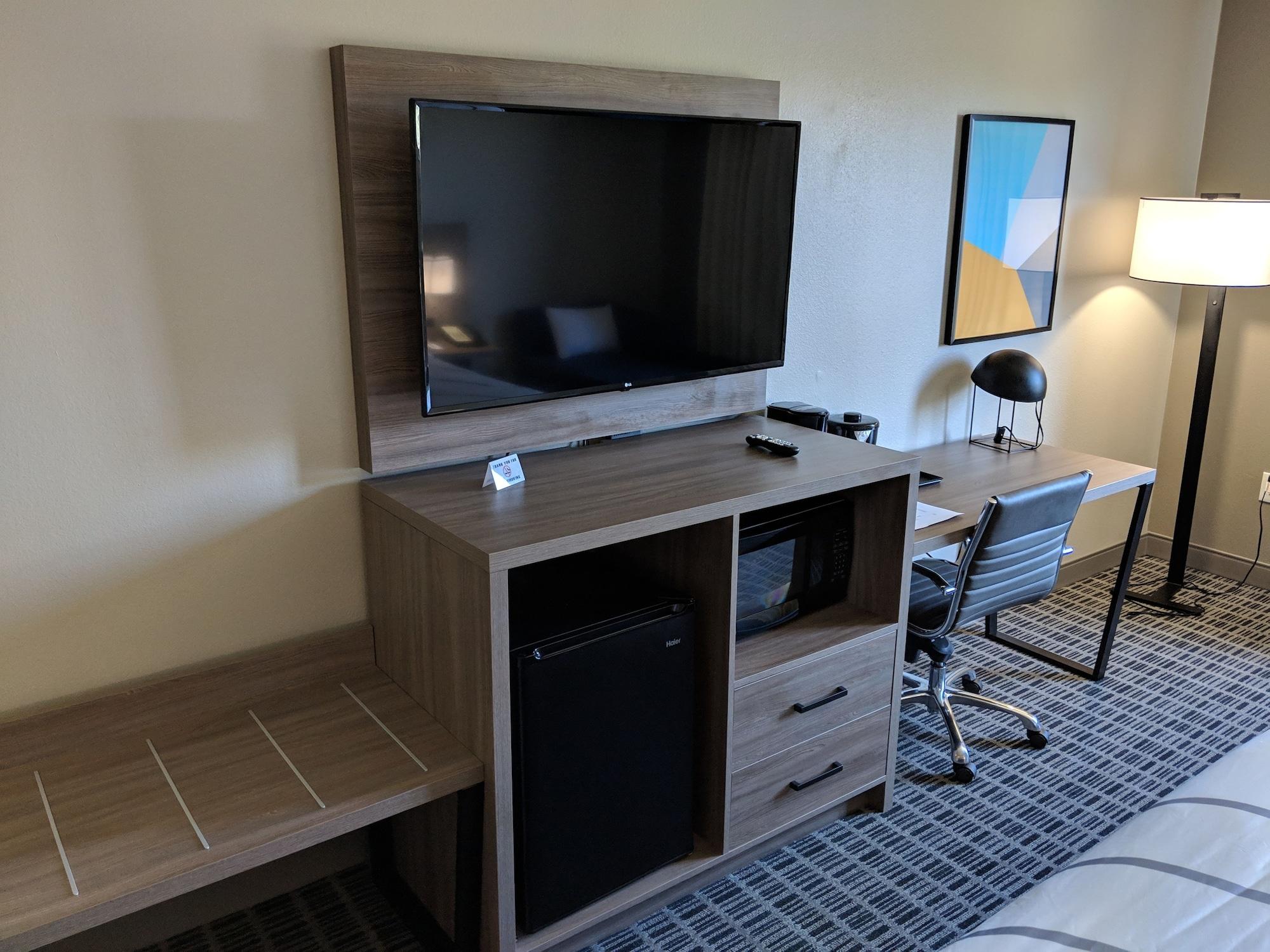 La Quinta By Wyndham Montgomery Extérieur photo
